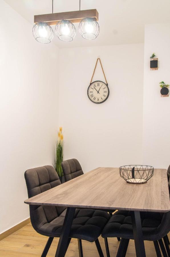 Kirabela Apartma *