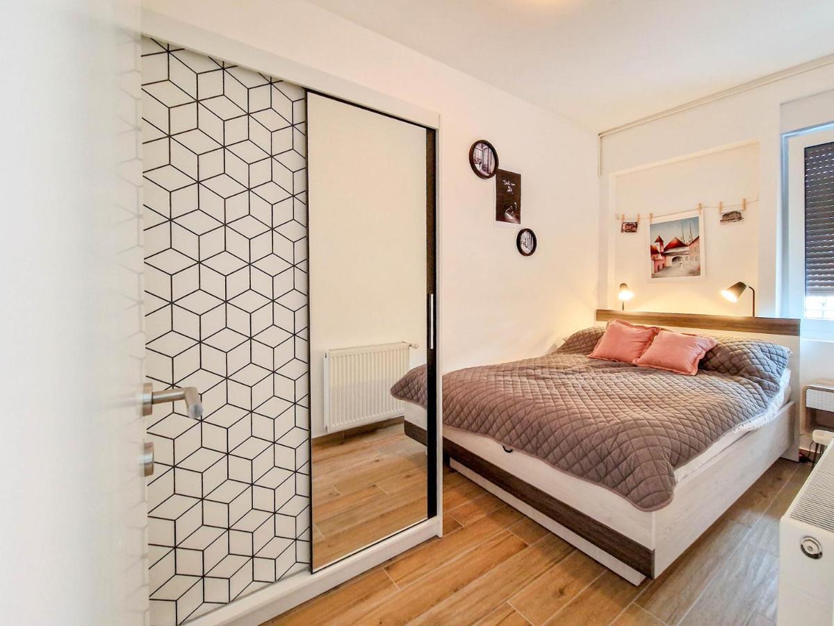 Kirabela Apartma *